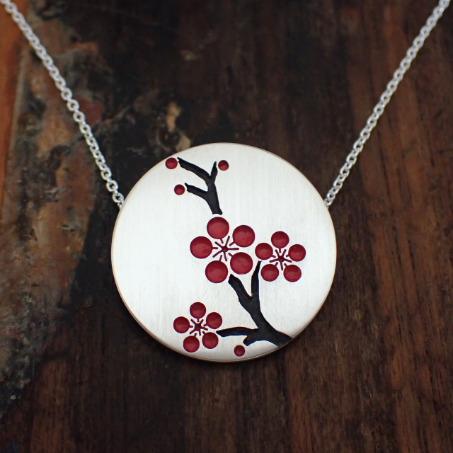 23 Plum Blossom Pendant Red