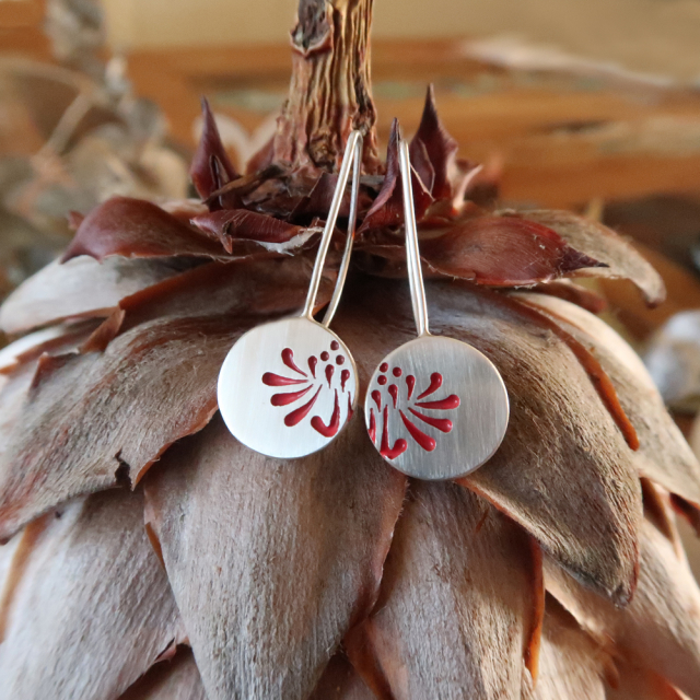 Small Waratah Hooks